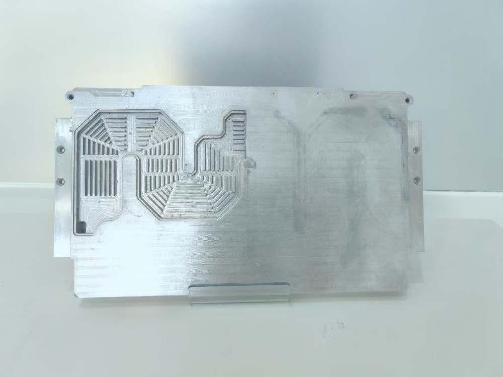 复杂流道搅拌焊接液冷板